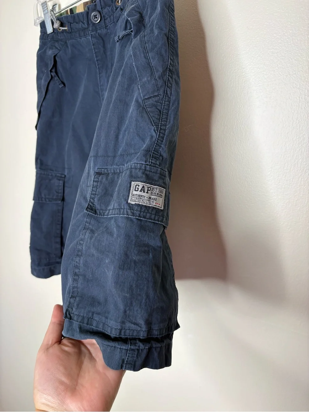 Gap boys Navy Cargo Shorts - Casual Utility Style M 7-8